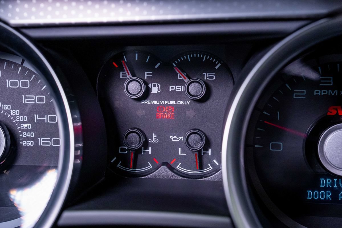 Used 2012 Ford Mustang Shelby GT500 RWD image 36