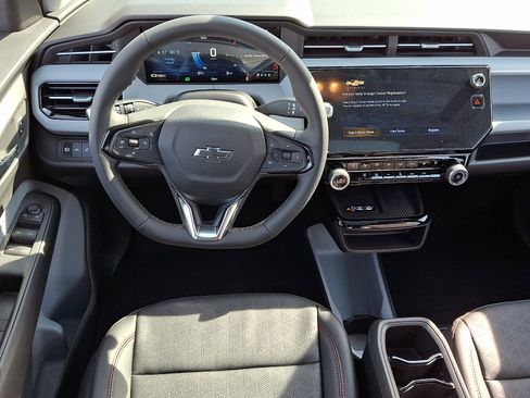 New 2027 Chevrolet Bolt RS w/ Technology Package FWD image 9