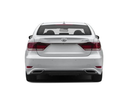 Used 2015 Lexus LS 460 w/ F Sport Package RWD image 5
