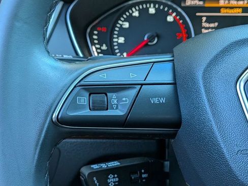 Used 2024 Audi Q5 2.0T Premium image 30