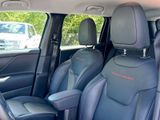 Used 2023 Jeep Renegade Trailhawk w/ Trailhawk Elite Group image 6