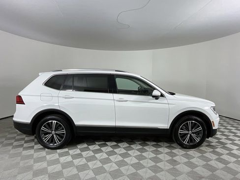 Used 2018 Volkswagen Tiguan SEL image 4