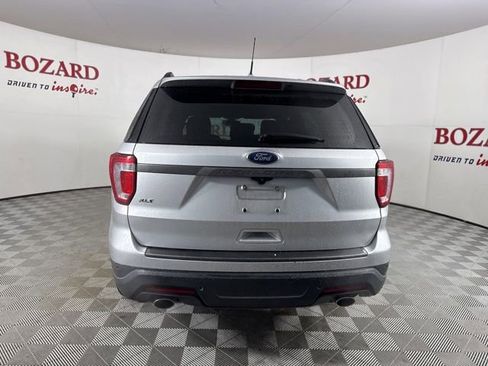 Used 2019 Ford Explorer XLT w/ Equipment Group 202A image 7