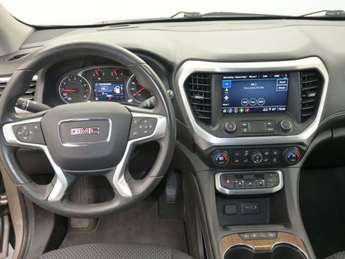 Used 2022 GMC Acadia SLE w/ Driver Convenience Package image 16
