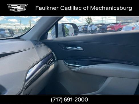 Used 2023 Cadillac XT4 Luxury w/ Cold Weather Package AWD/4WD image 26