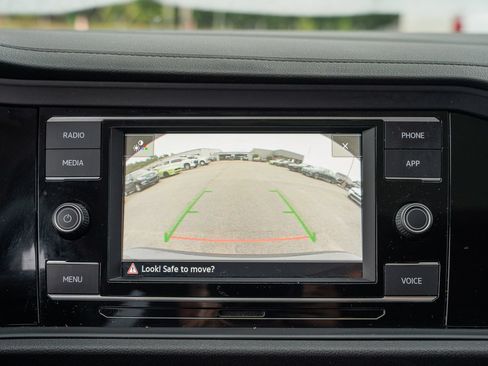 Used 2021 Volkswagen Jetta S FWD image 39