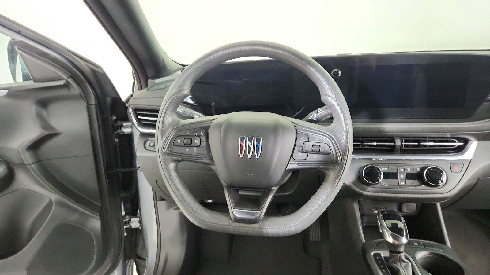 Used 2026 Buick Envista Preferred FWD image 19