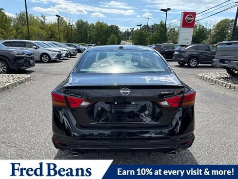 New 2026 Nissan Altima 2.5 SR w/ SR Midnight Edition Package FWD image 7