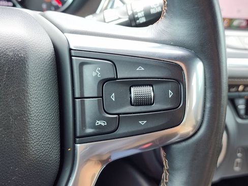 Used 2019 Chevrolet Blazer Premier w/ Driver Confidence II Package FWD image 40
