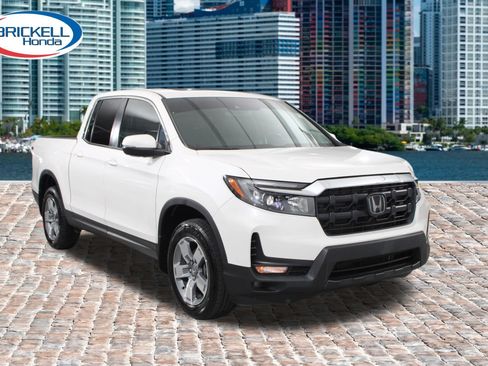 Used 2025 Honda Ridgeline RTL image 8