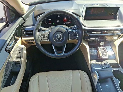 Used 2023 Acura MDX SH-AWD w/ Technology Package image 12