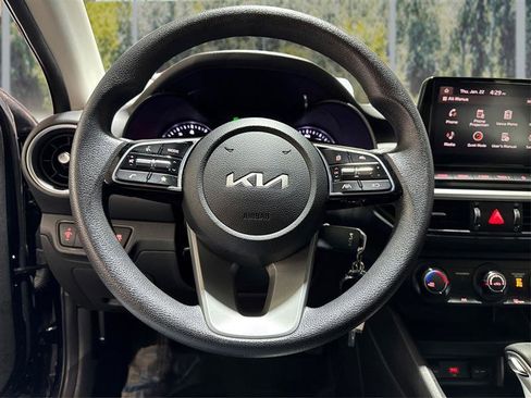 Used 2023 Kia Forte LXS image 16