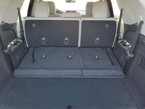 New 2025 Nissan Pathfinder SL image 14