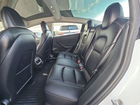 Used 2023 Tesla Model 3 Standard Range RWD image 16