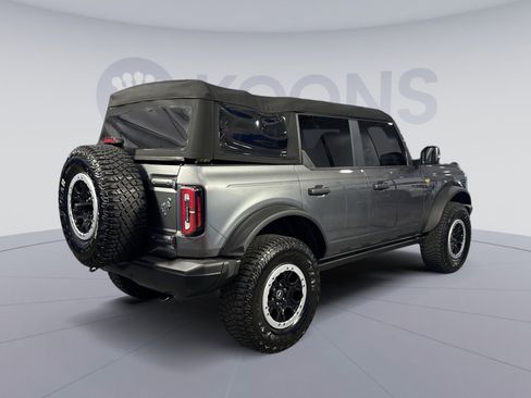 Used 2023 Ford Bronco Badlands w/ Sasquatch Package image 7