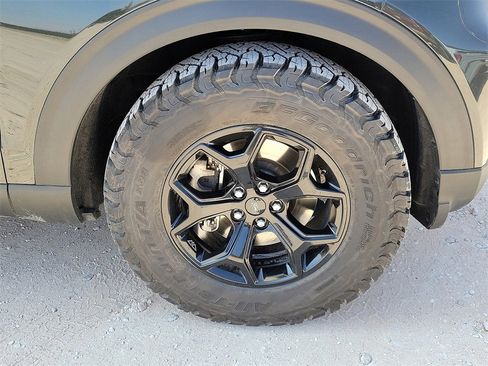 Used 2022 Ford Explorer Timberline image 14