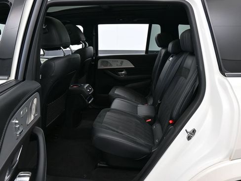 Used 2023 Mercedes-Benz GLS 63 AMG 4MATIC image 37