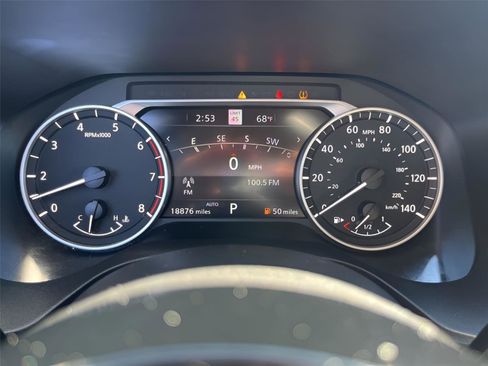 Used 2023 Nissan Rogue SL w/ SL Premium Package image 14