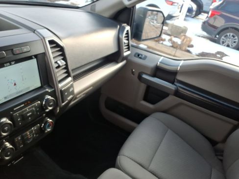 Used 2017 Ford F150 XLT w/ Equipment Group 302A Luxury image 21