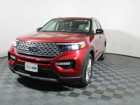 Certified 2020 Ford Explorer Limited w/ Class III Trailer Tow Package image 5