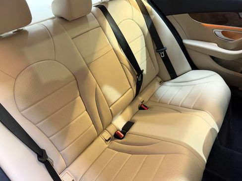 Used 2018 Mercedes-Benz C 300 Sedan image 39