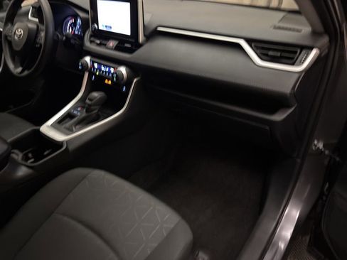 Used 2024 Toyota RAV4 XLE image 23