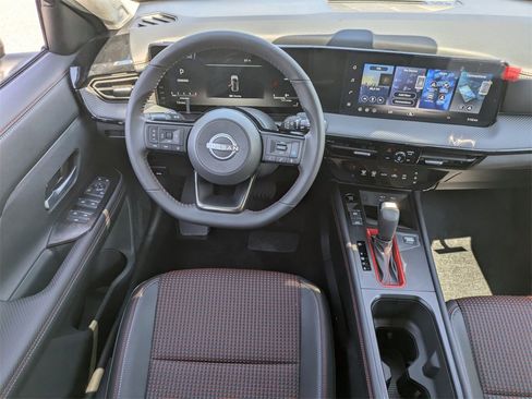 New 2026 Nissan Kicks SR image 16