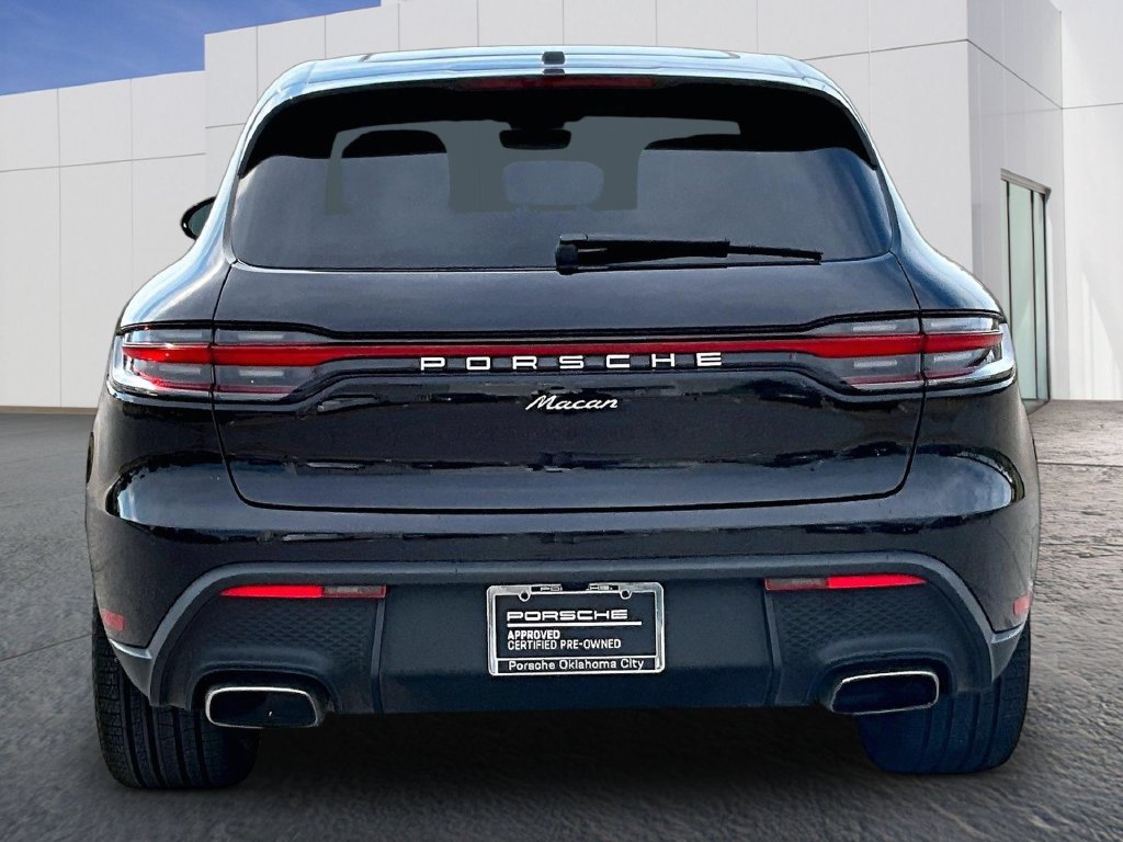Certified 2026 Porsche Macan AWD/4WD image 6