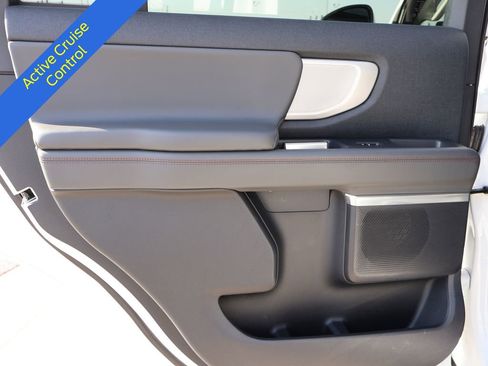 Certified 2025 Ford Expedition Active AWD/4WD image 19