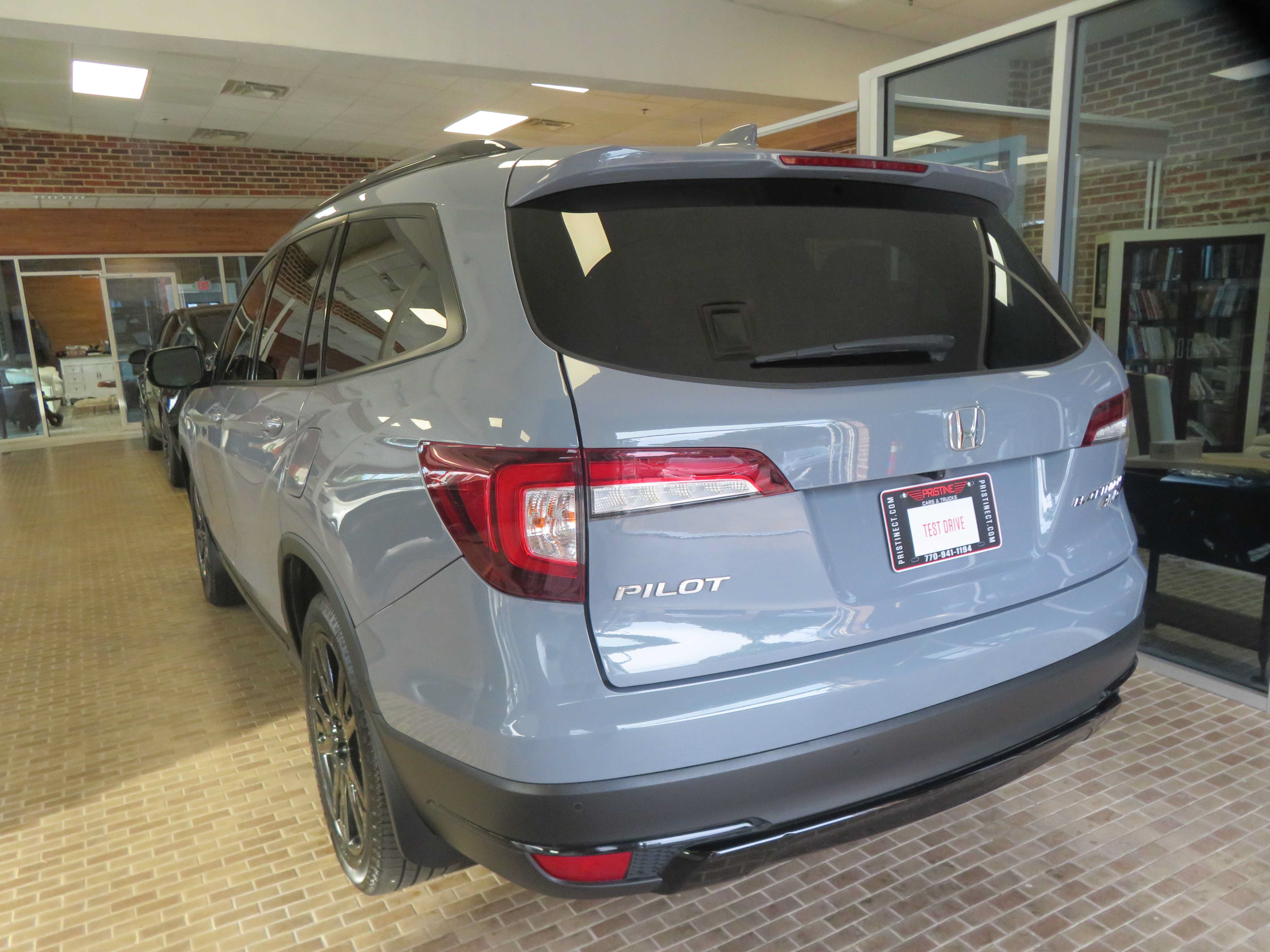 Used 2022 Honda Pilot Black Edition image 83