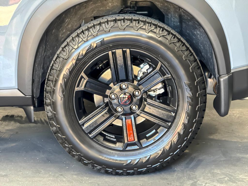 Used 2026 Nissan Rogue SV AWD/4WD image 24
