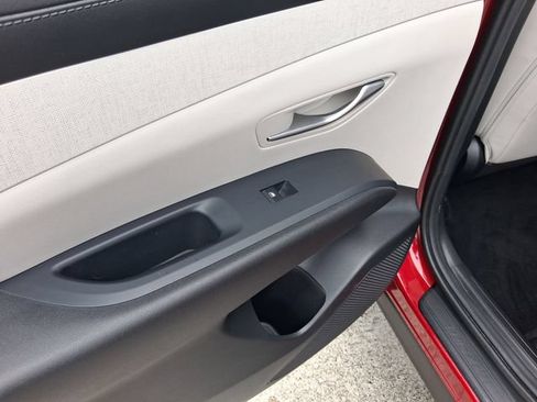 Used 2025 Hyundai Tucson SEL FWD image 10