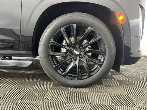 Used 2023 Cadillac Escalade ESV Sport w/ LPO, ONYX Package image 51