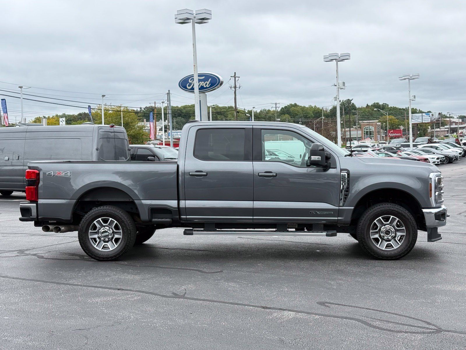 Used 2026 Ford F250 Lariat AWD/4WD image 3