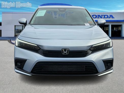 Used 2023 Honda Civic Touring image 6
