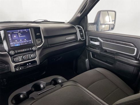 Used 2024 RAM 2500 Big Horn image 22
