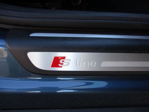 Used 2018 Audi Q3 2.0T Premium Plus w/ Premium Plus Package image 94