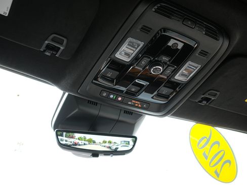 Used 2026 Cadillac Escalade Platinum Sport AWD/4WD image 29
