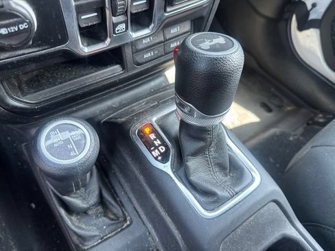 Used 2021 Jeep Wrangler Unlimited Sport w/ Sun And Sound Package AWD/4WD image 23