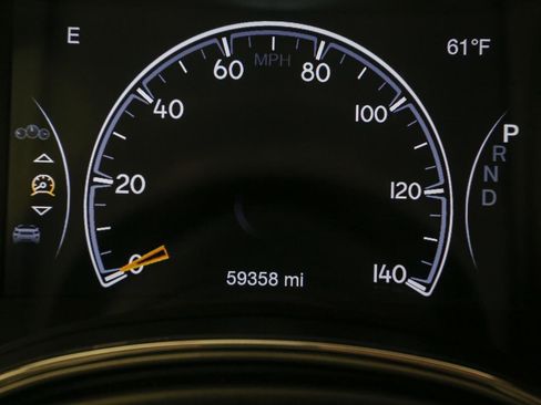 Used 2019 Jeep Grand Cherokee Altitude image 42