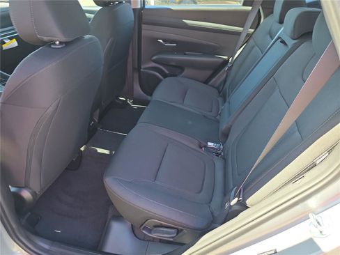 New 2026 Hyundai Tucson SE image 6
