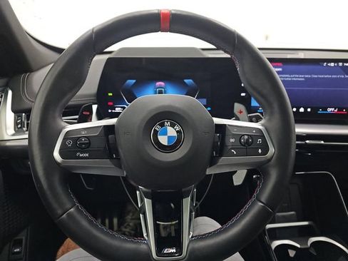 Used 2025 BMW X1 M35i AWD/4WD image 3
