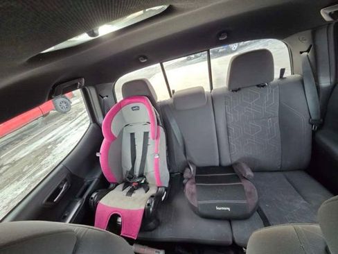 Used 2018 Toyota Tacoma TRD Off-Road image 18