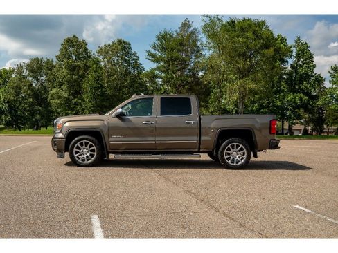 Used 2015 GMC Sierra 1500 Denali AWD/4WD image 9