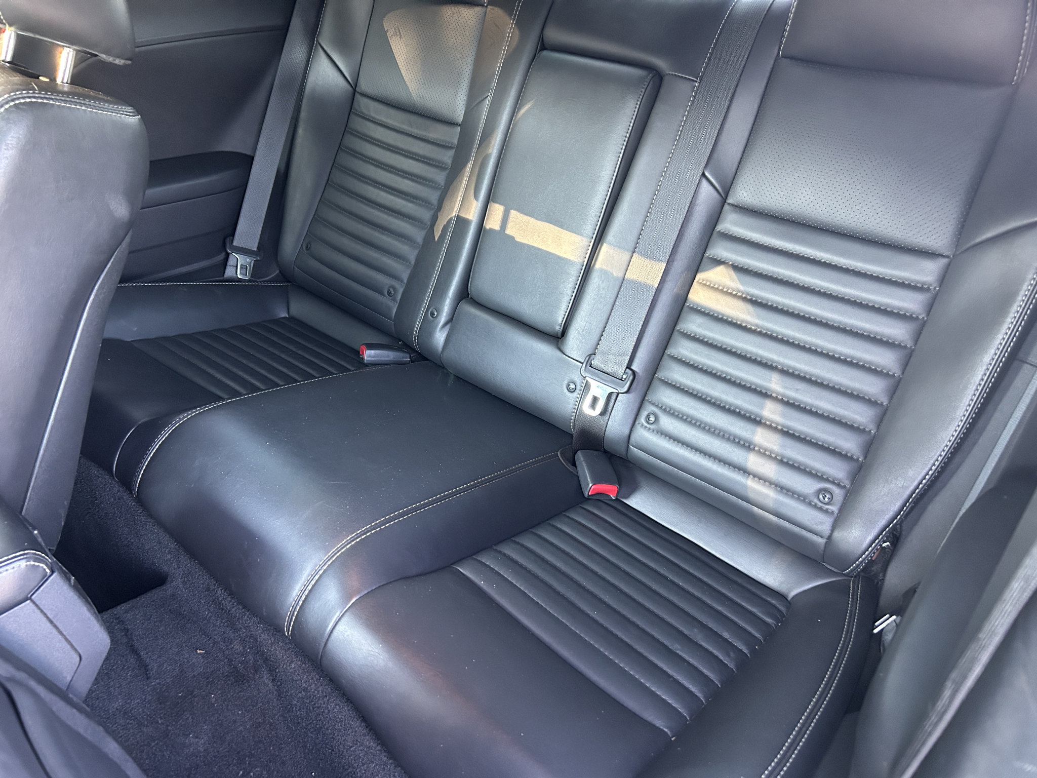 Used 2014 Dodge Challenger R/T Plus RWD image 17