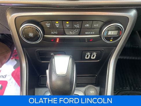 Certified 2019 Ford EcoSport SE image 14