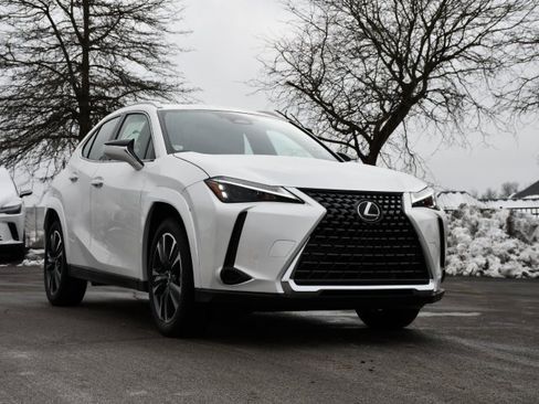 New 2025 Lexus UX 300h AWD image 30