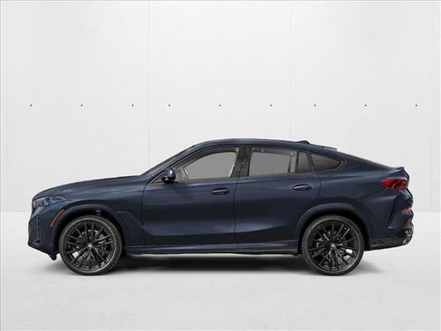 New 2026 BMW X6 xDrive40i w/ Climate Comfort Package image 3