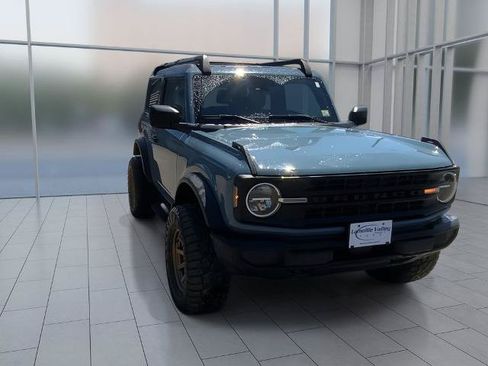 Certified 2023 Ford Bronco 2-Door AWD/4WD image 2