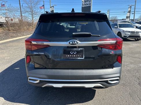 Used 2021 Kia Seltos S image 9